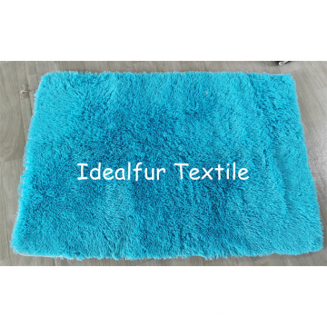 Long Pile PV Fur Carpet with Anti-Slip Plastic Bottom